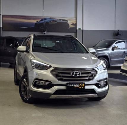 HYUNDAI SANTA FÉ 3.3 MPFI 4X4 7 LUGARES V6 270CV GASOLINA 4P AUTOMÁTICO HYUNDAI SANTA FÉ 3.3 MPFI 4X4 7 LUGARES V6 270CV GASOLINA 4P AUTOMÁTICO